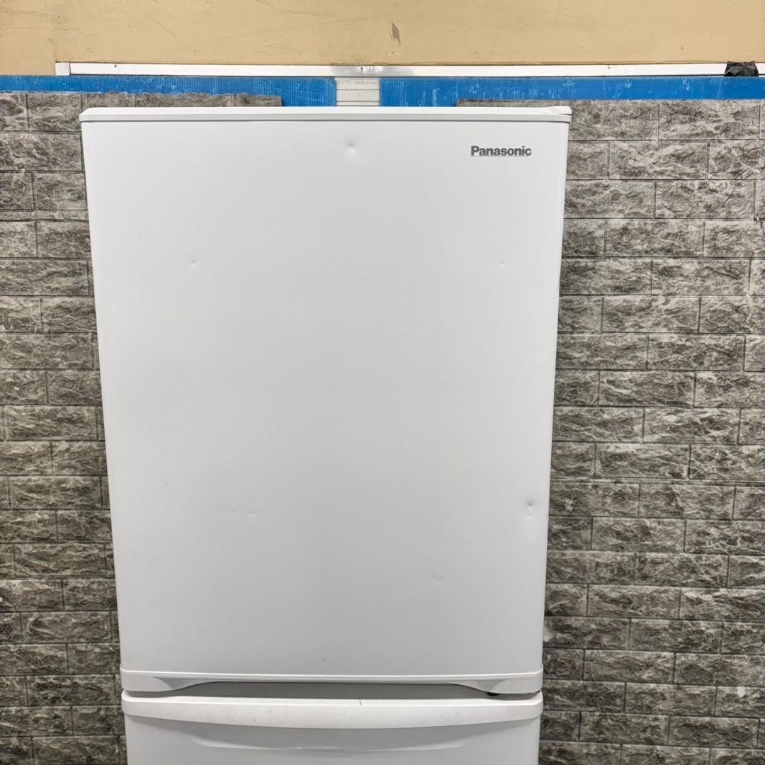 571 冷蔵庫　大型　右開き　2022年製　美品　自動製氷機　300L～400L