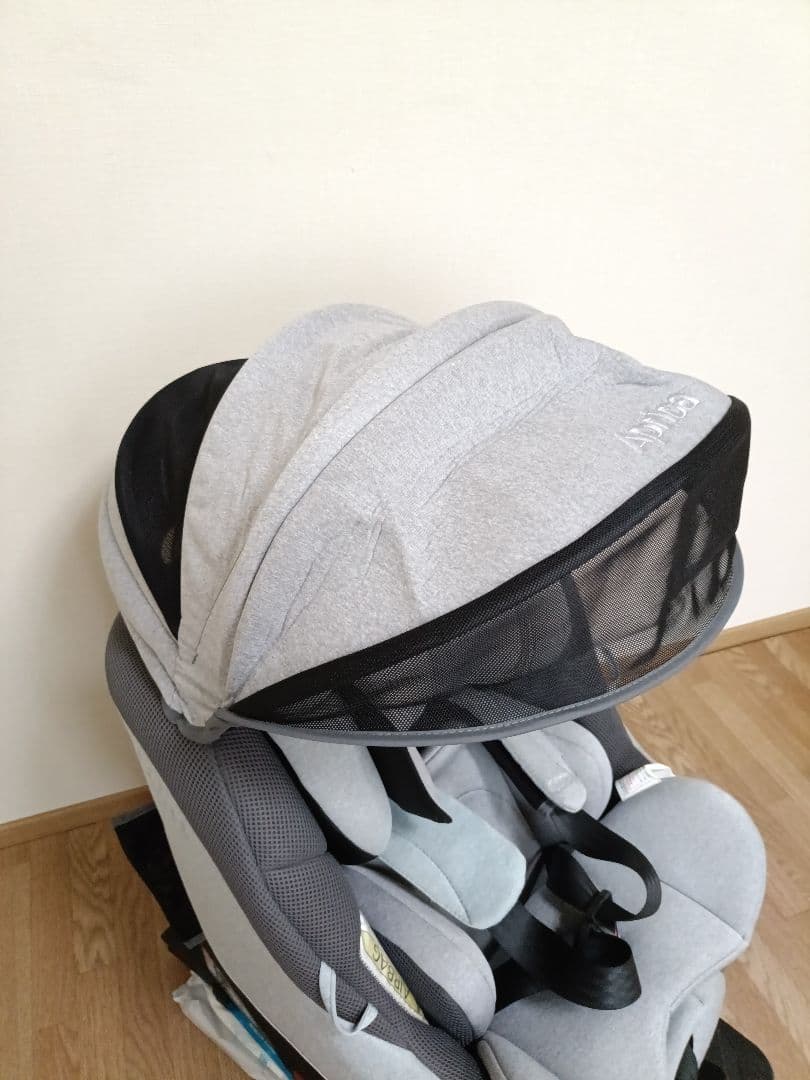 くつ　Aprica クルリラAC グレー ISOFIX チャイルドシート