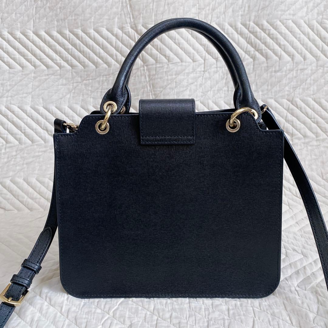【美品】FURLA ベラ サッチェル 2WAY ショルダー ハンドバッグ