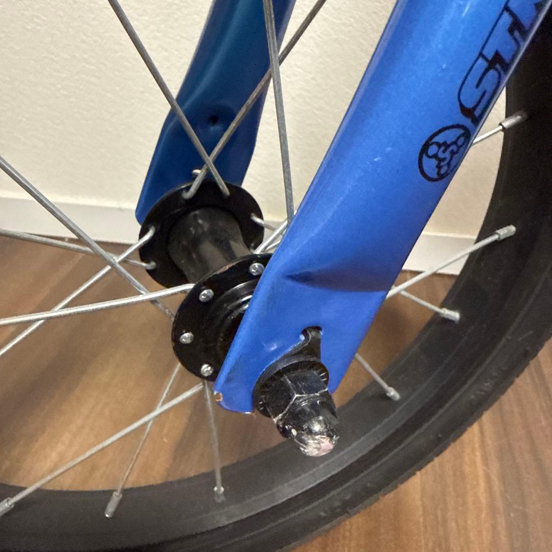 美品 ストライダー 14X スティールブルー 青 キッズ 自転車 キッズバイク