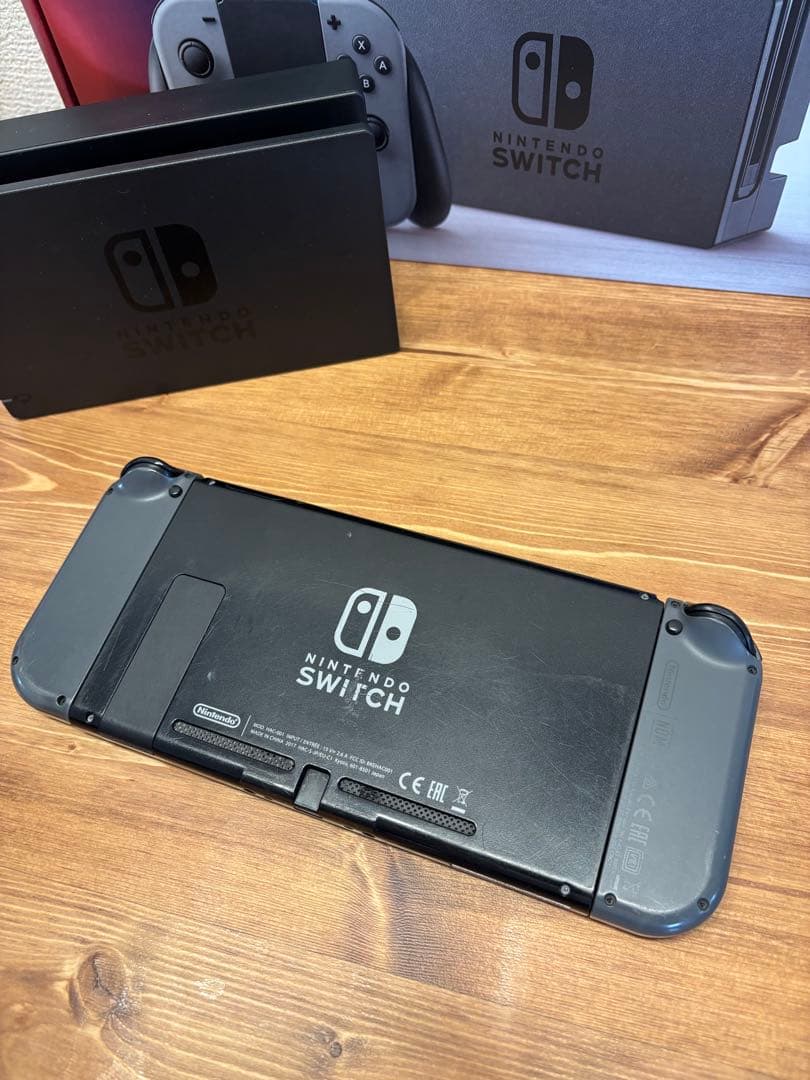 あ*き様 Switch 本体セット　任天堂スイッチ　中古品　 ニンテンドースイッ