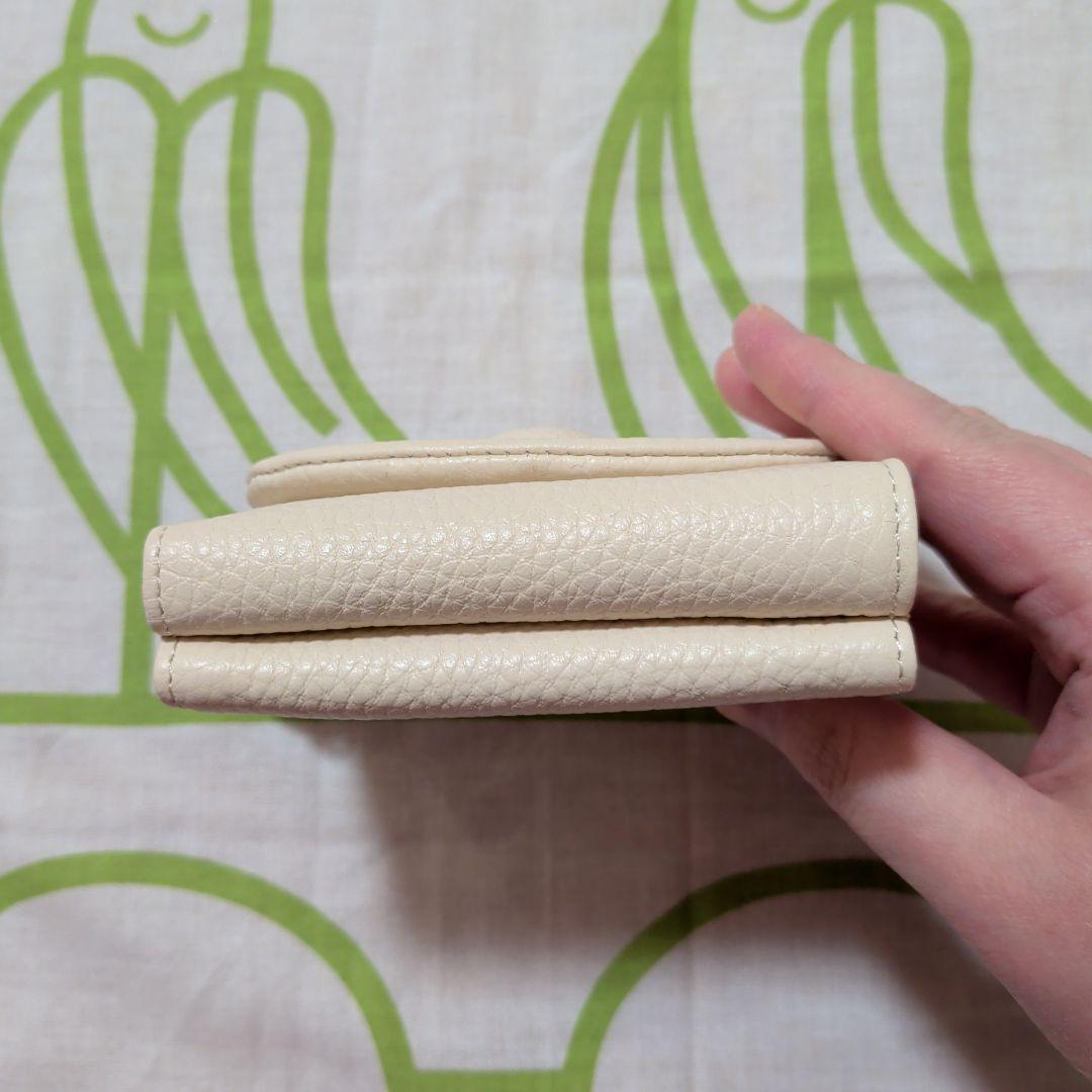 タイムセール　新品・未使用品　ジルスチュアート　三つ折り財布ルナティ アイボリー