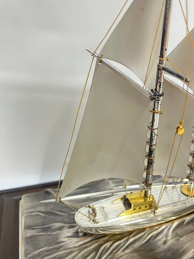 銀製　シルバー　SILVER 銀船　ヨット　置物　オブジェ　工芸品