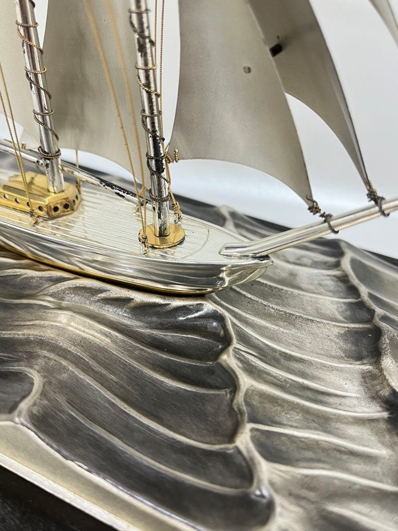 銀製　シルバー　SILVER 銀船　ヨット　置物　オブジェ　工芸品
