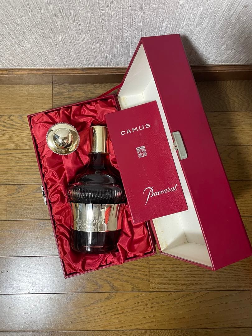 未開栓】CAMUS(カミュ ブランデー シルバートップ バカラボトル)