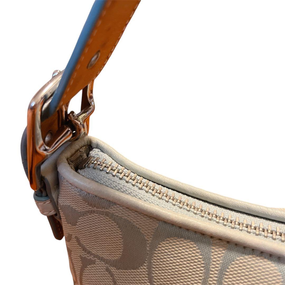 バッグ Coach Baguette Hampton Semi Demi Bag Y2K