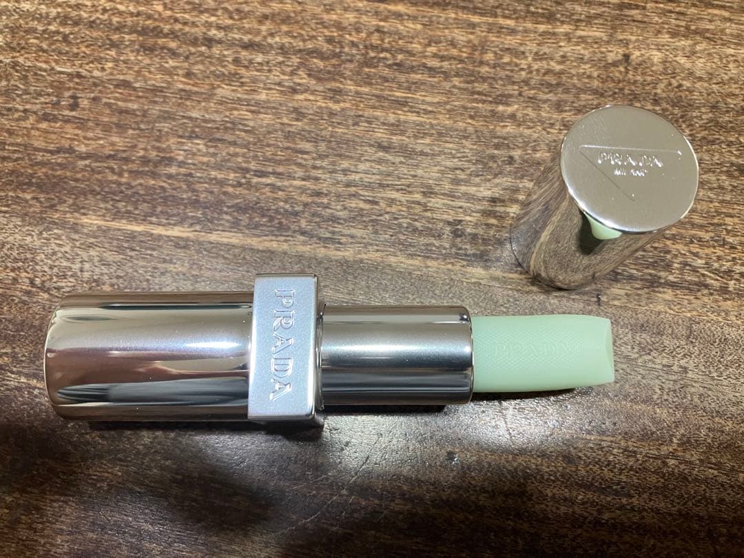 新品未使用☆PRADA BALM 2本セット バラ売りOK 新品未使用☆PRADA BALM