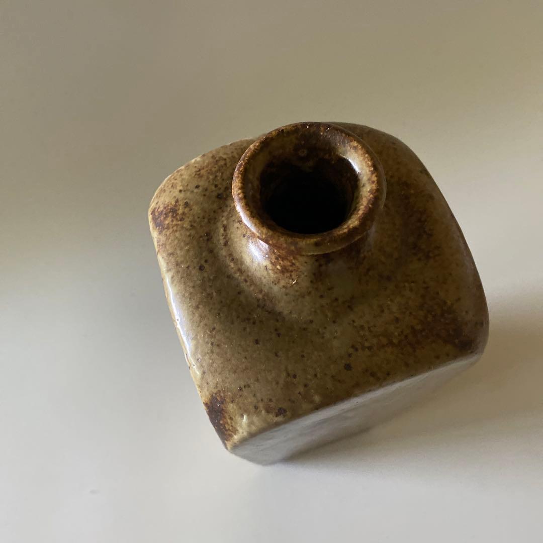 島岡達三 花瓶 花器 角瓶 鉄絵 刷毛目 高さ約28cm弱 民藝 人間国宝