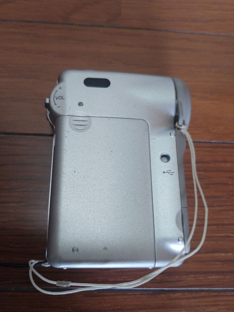 Panasonic　SV-AV100　D-snap SDマルチカメラ