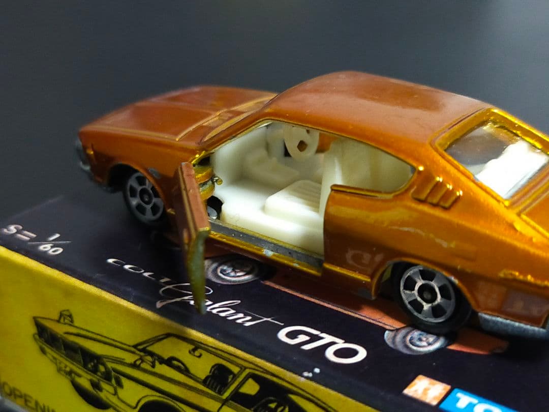 香港 トミカ コルト ギャラン GTO 黒箱 コピー箱 1B 香港製