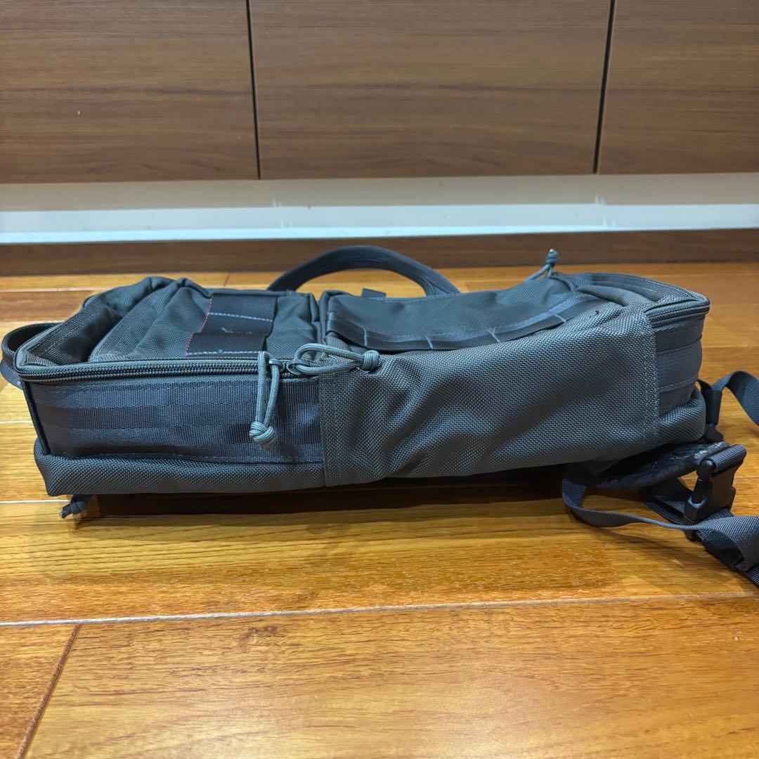 sl＊＊eBRIEFING×TOMMOROWLAND別注　3WAY