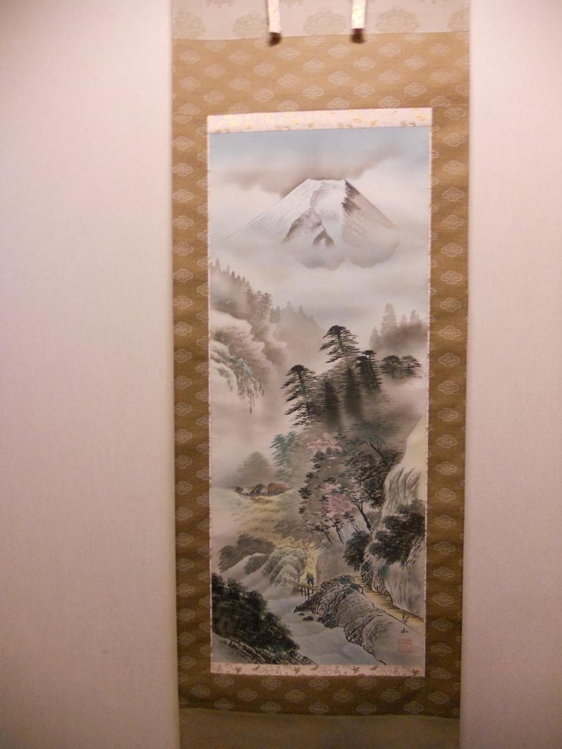 掛け軸 聖山 春景山水 絹本 希少 軸装 茶道具 掛軸 美品 です。