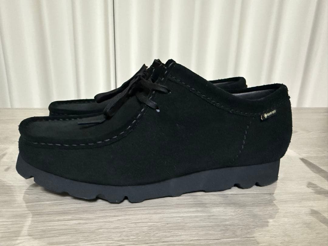 クラークス　ワラビーゴアテックス　スエード　黒　25.5