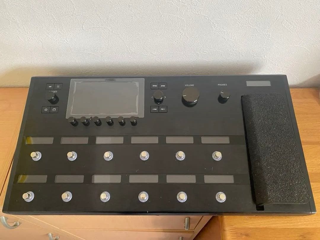 LINE 6 HELIX FLOOR 専用キャリーケース付