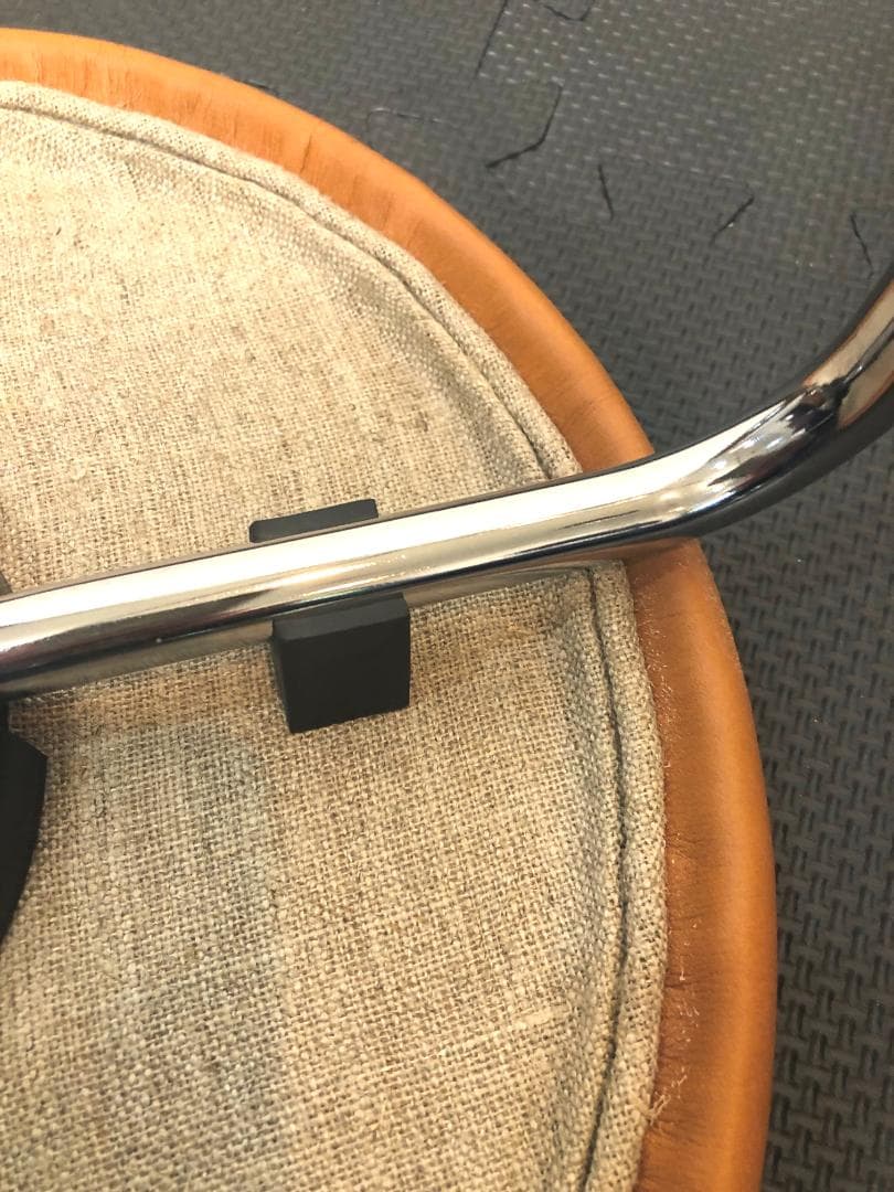 FRITZ HANSEN フリッツ・ハンセン　カウンタースツール ラバー座