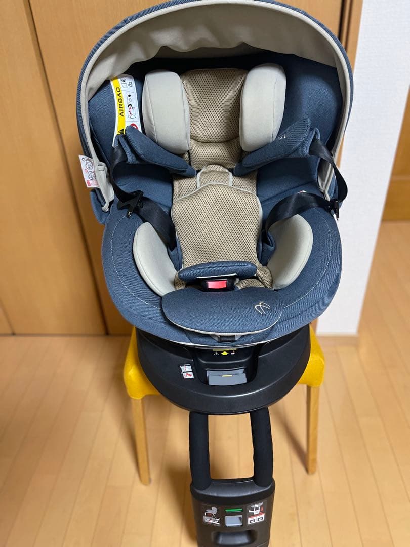 みょん。エールべべ　クルット6i プレミアム　デニムブルー　isofix