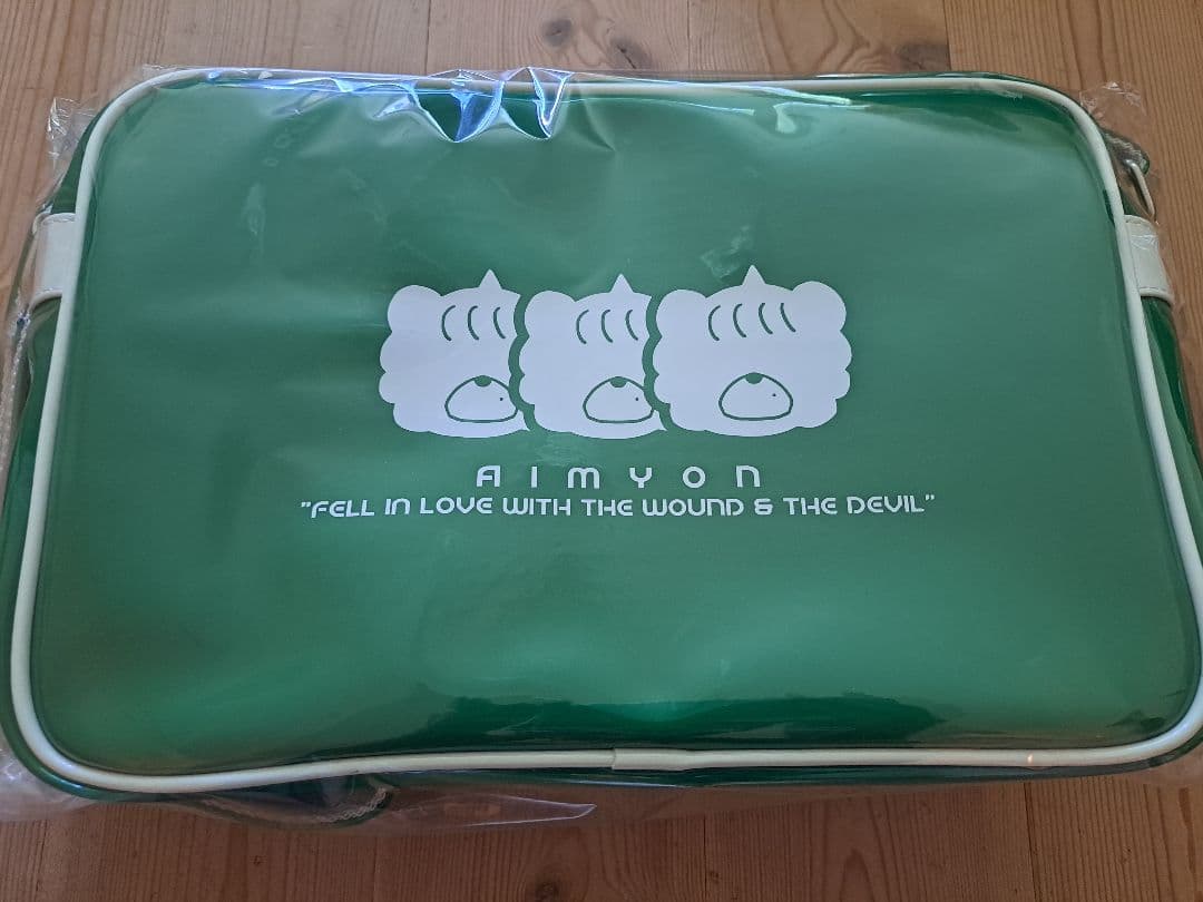 あいみょん　みどりのかばん　傷と悪魔と恋をした 商品詳細ページ | AIMYON OFFICIAL ONLINE STORE 'AIM STORE' | あくま