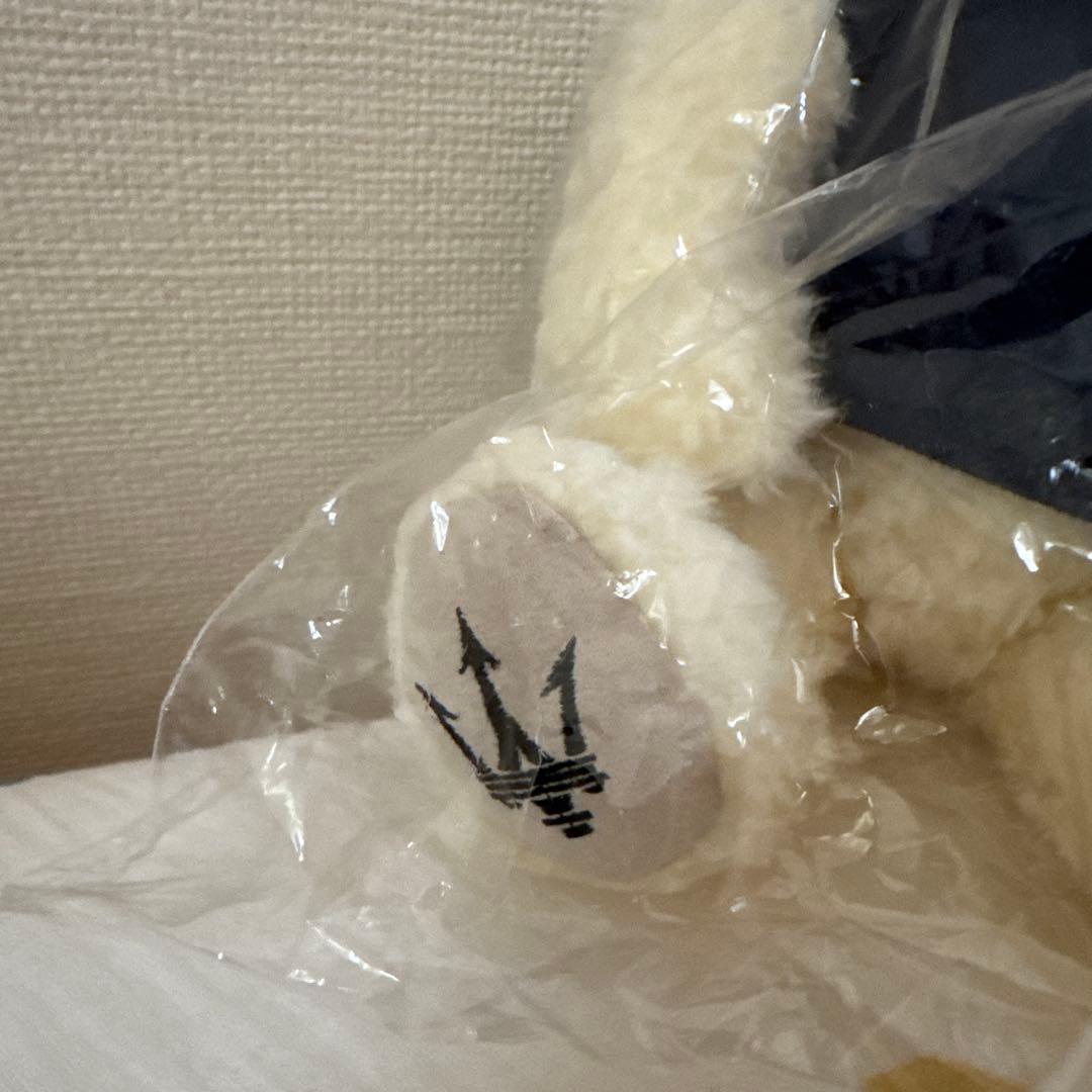 マセラティ ベア　ぬいぐるみ