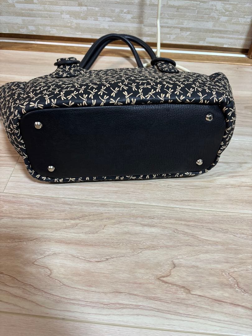 JRAタグ付き　レディース　ハンドバッグ　印傳屋 印伝屋　トンボ　逆台形　レザー