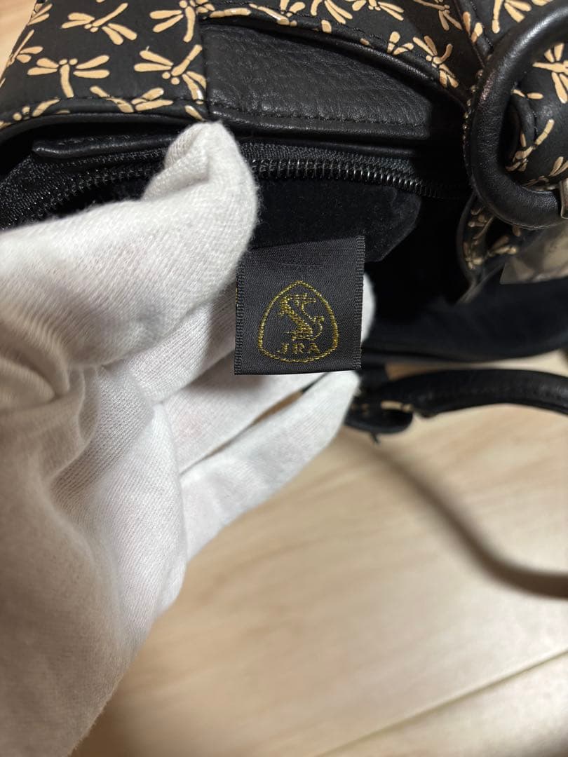 JRAタグ付き　レディース　ハンドバッグ　印傳屋 印伝屋　トンボ　逆台形　レザー