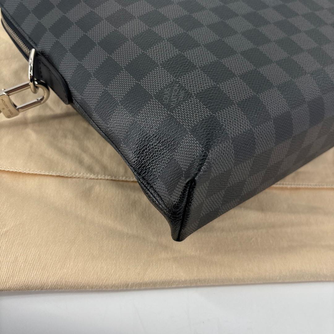 超極美品 ルイヴィトン ダミエグラフィット ポルトドキュマンジュール メンズ