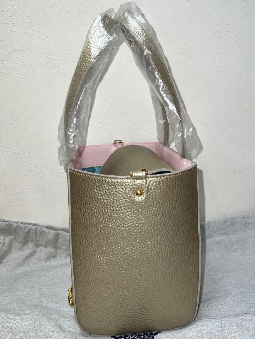 【タグ付き未使用】A.D.M.J. Bee ハンドバッグ シャンパンゴールド