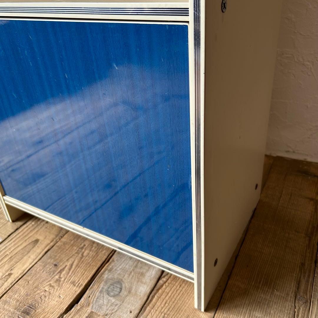 希少 の 青 】 レトロポップ 棚