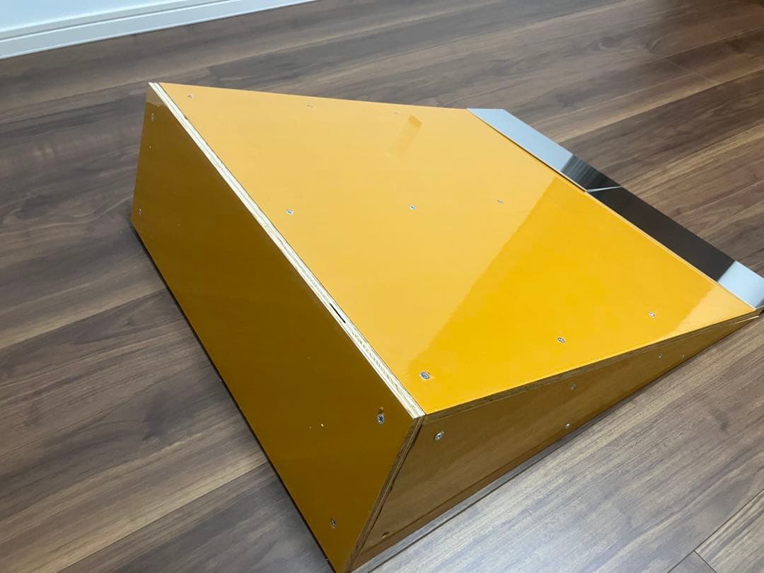 スケボーセクション、スケートボードジャンプ台、飛び出しバンク、パーク