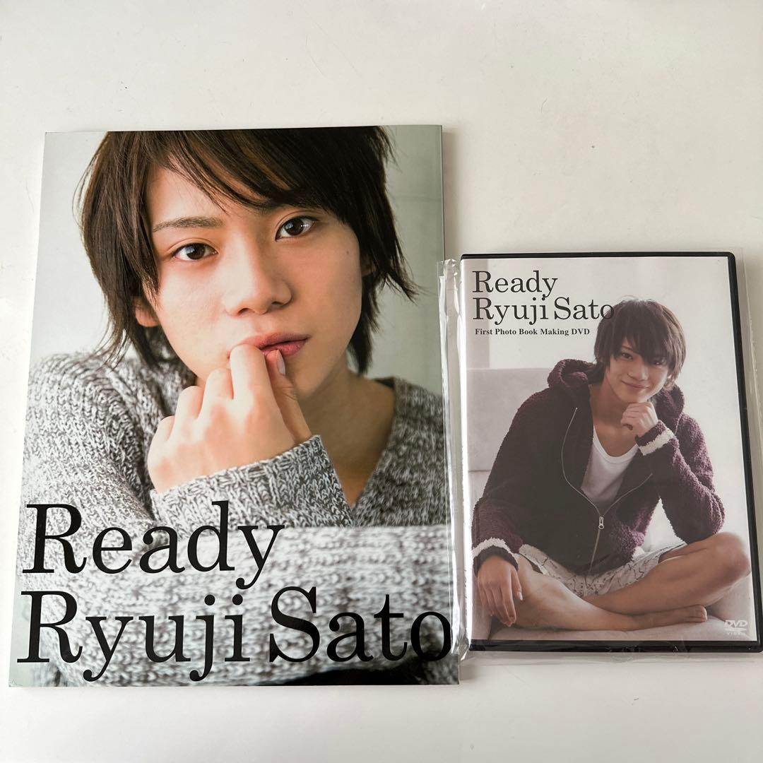 サイン入り】 佐藤流司 1st 写真集 「Ready + メイキングDVD」 - メルカリ