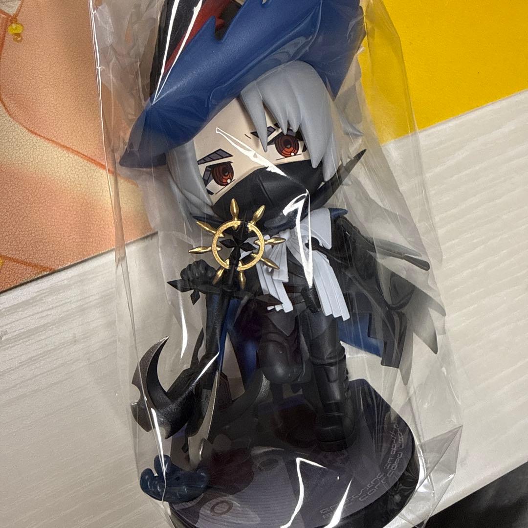 アークナイツ フィギュア 一番くじ ウルピアヌス - メルカリ