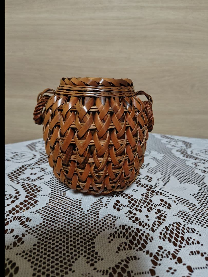 昭和レトロ 竹製編み込み 花入れ 花瓶 一輪挿し - メルカリ