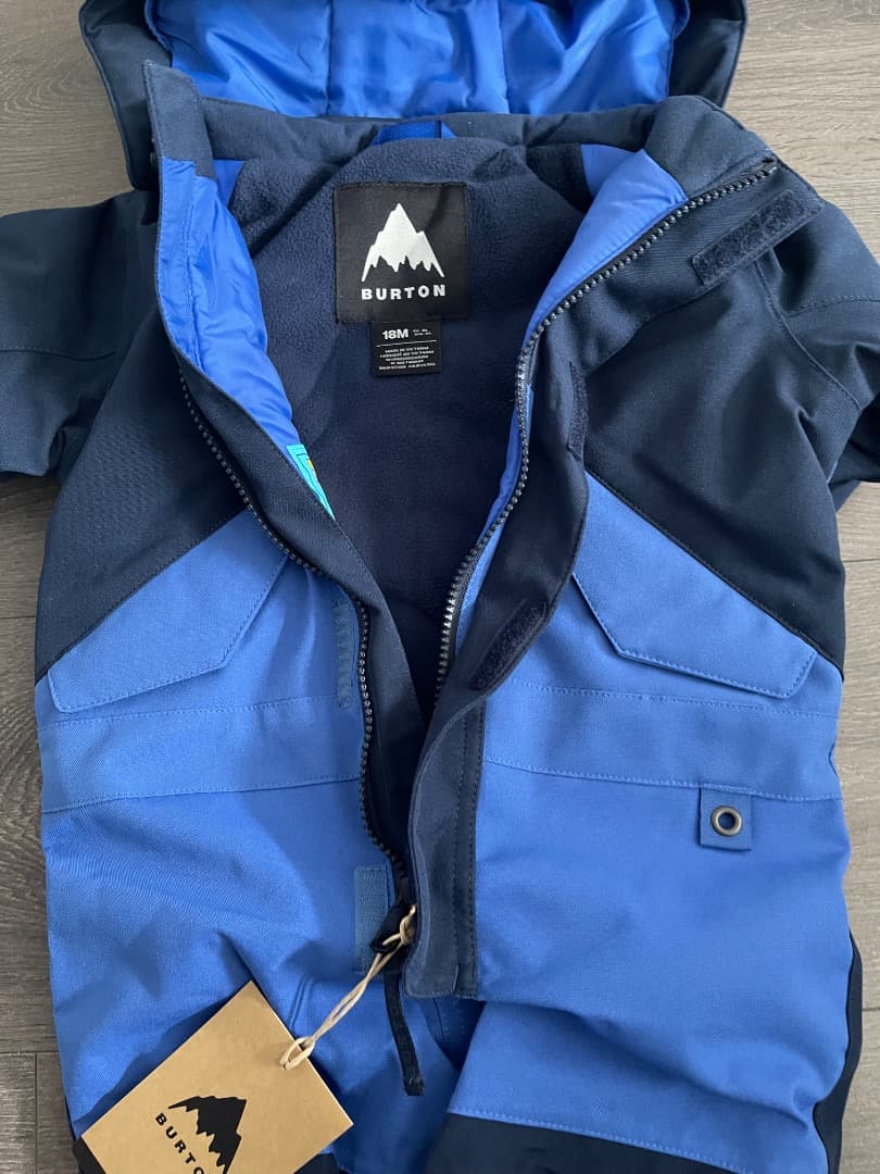 新品　バートン　スノーボードウェア　サイズ　18ヶ月(85cm)