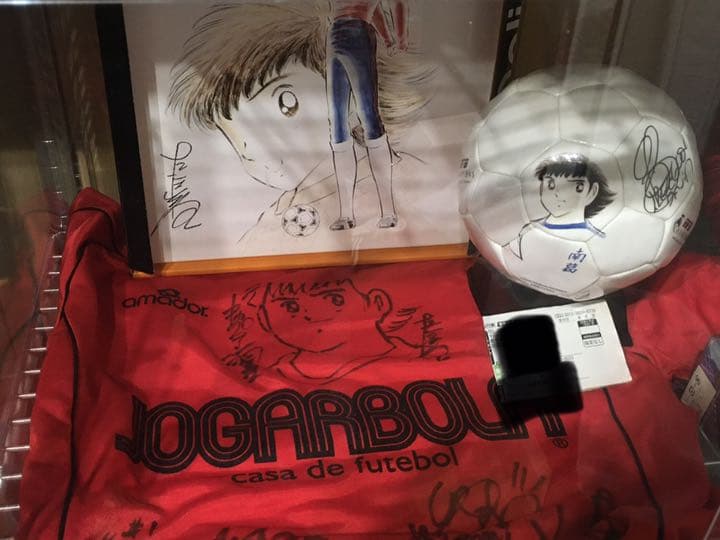 BFB当選品トレゼゲ氏サイン入り　　 キャプテン翼コラボサッカーボール