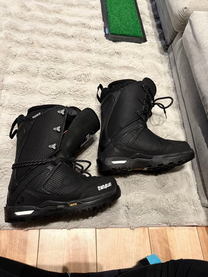 thirtytwo スノーボードブーツ ブラック