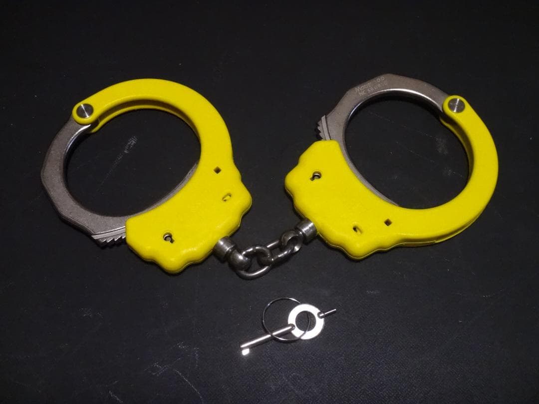 ASP 手錠 ハンドカフ ホワイトウルフ レッグカフ 足枷 3個セット