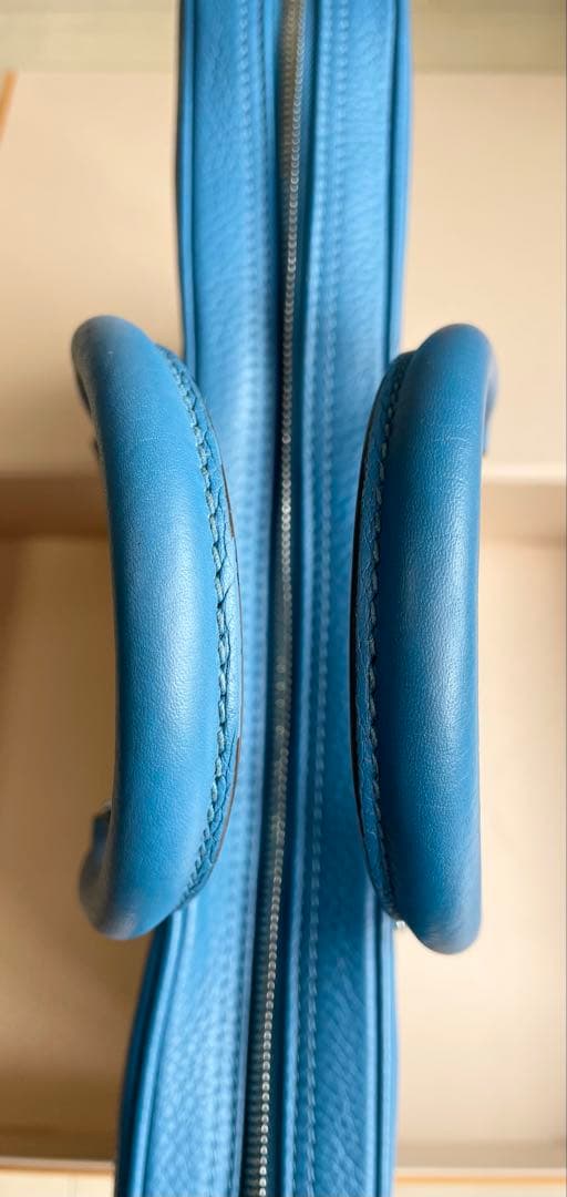 Louis Vuitton PDV トリヨンレザー ブリーフケース ブルー