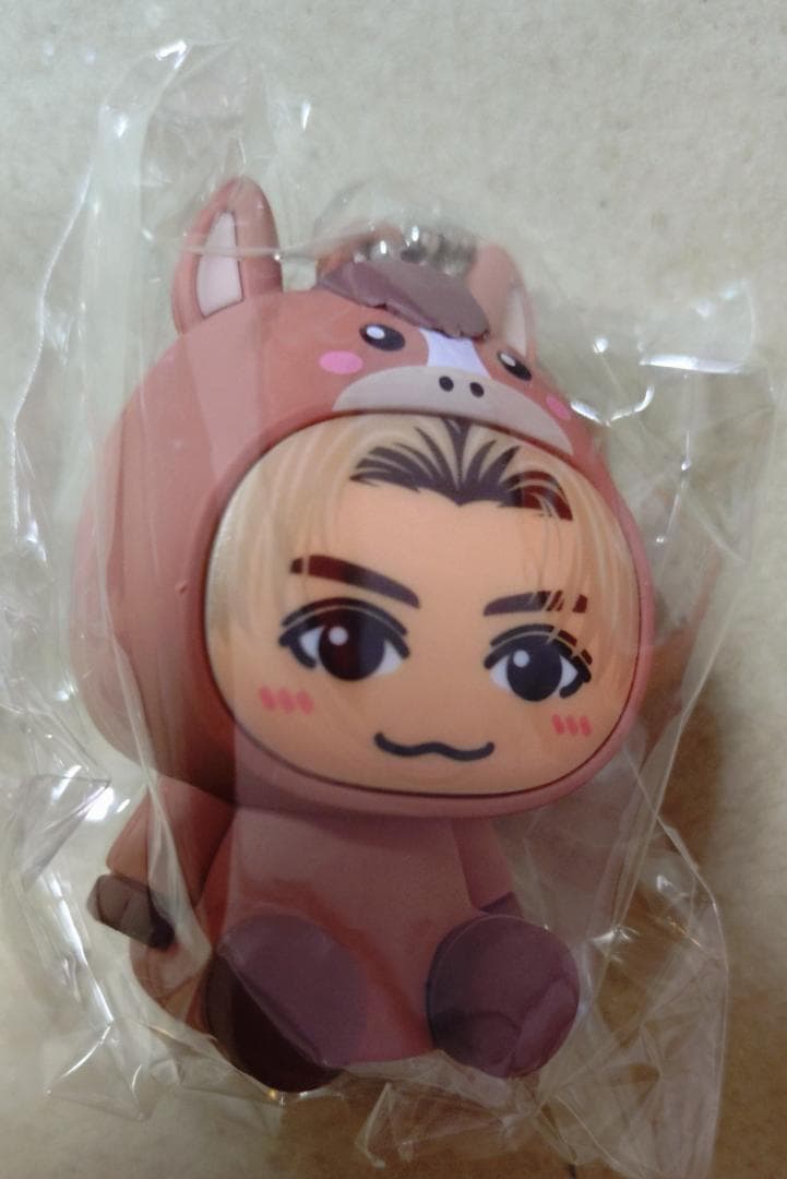 FANTASTICS 着ぐるみキーホルダー 八木勇征 - メルカリ