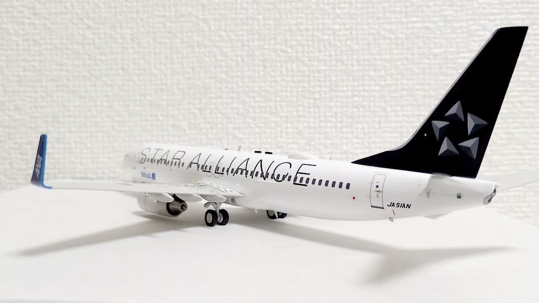 JFOX 1/200 ANA B737-800 JA51AN 完成品 1/200 ANA B737-800 JA51AN スター