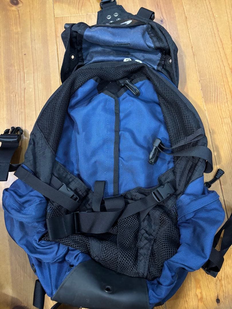 Oakley ネイビー バックパック