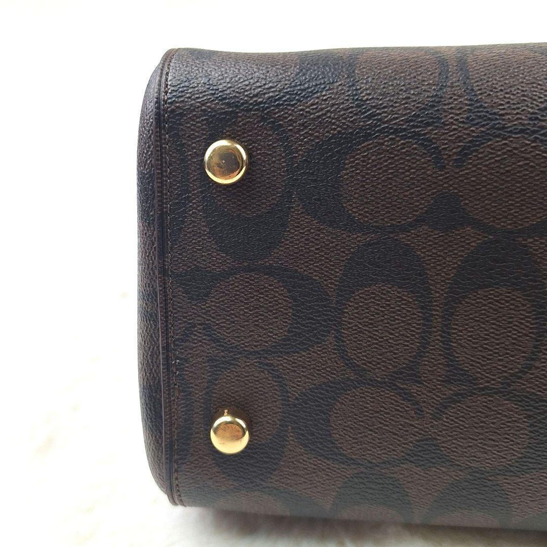 美品　コーチ ローアン サッチェル シグネチャー 2way ショルダーバッグ 赤