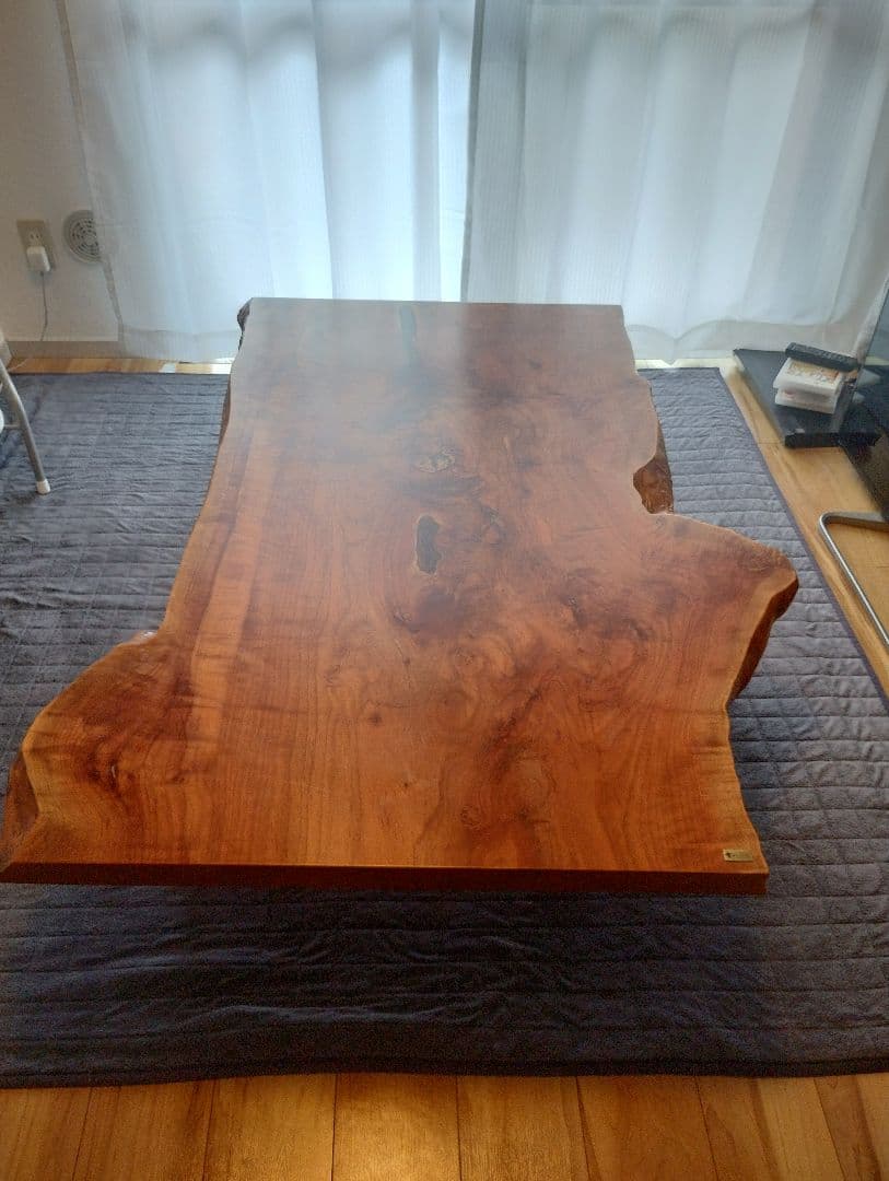 希少　山桜　一枚板 ダイニングテーブル