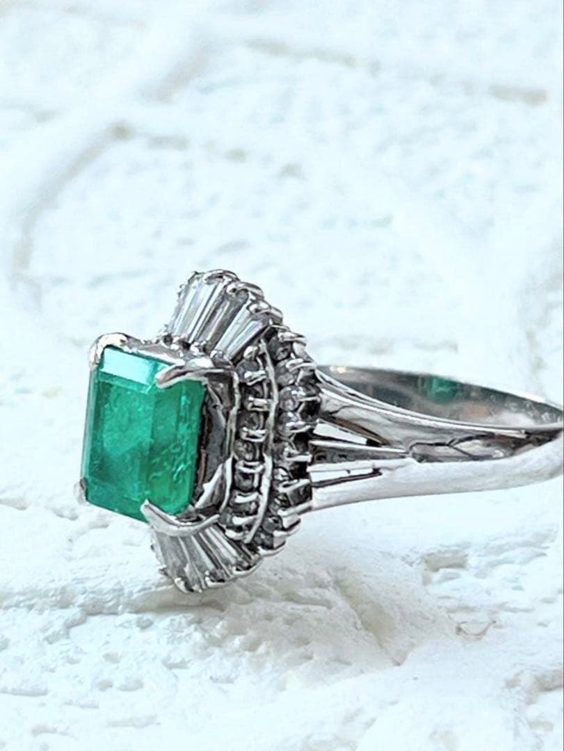1.67ct エメラルド プラチナ　Pt900 12号　指輪【検索GSTV】