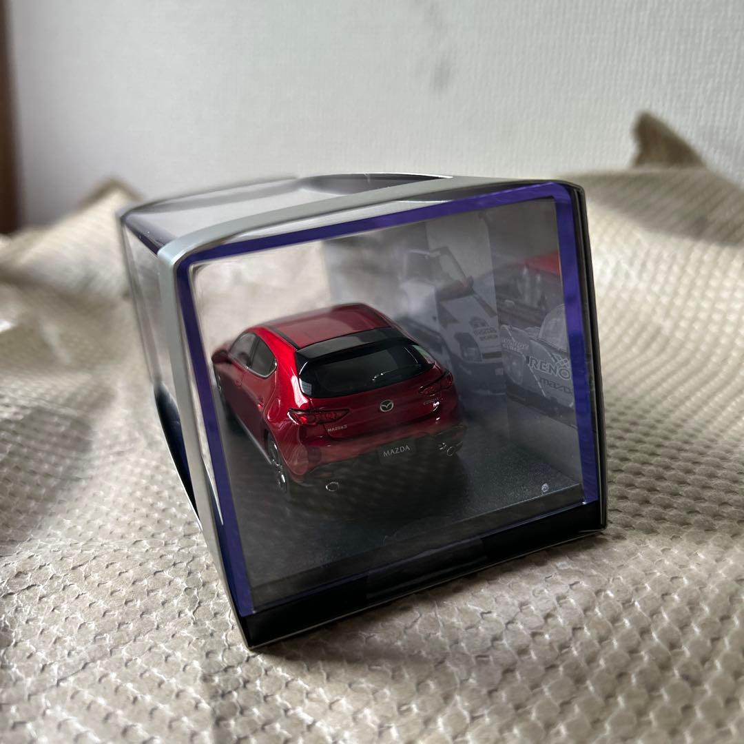 MAZDA3モデルカー 1/43