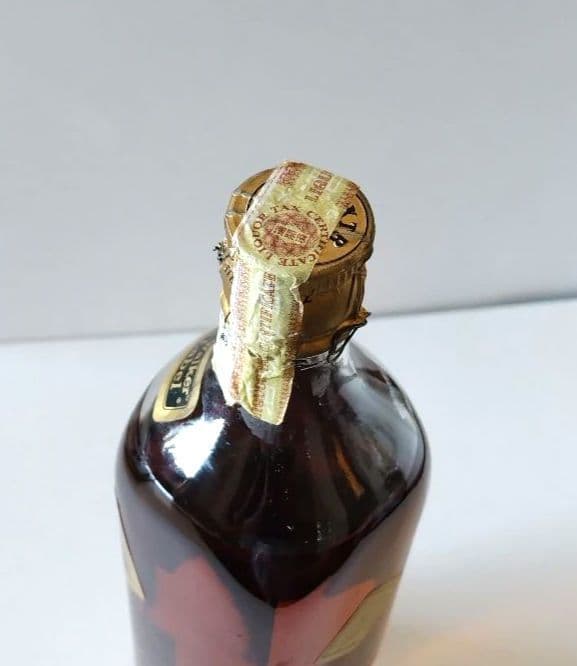 古酒 箱無し】ジョニーウォーカー ブラックラベル 白紋章 ウイスキー 特級