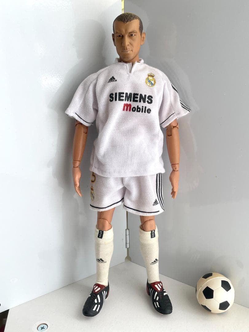 ジダン フィギュア レアル マドリード フランス adidas zidane