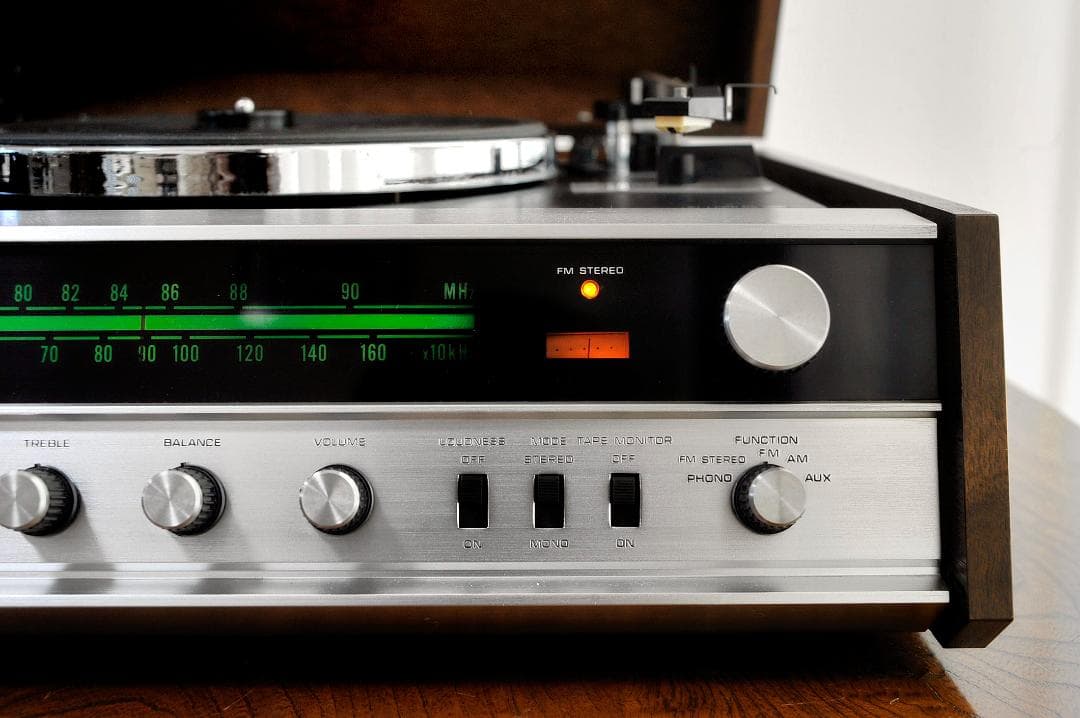 来年度4月の福岡分移転のため処分価格】HITACHI DPK-310 60Hz