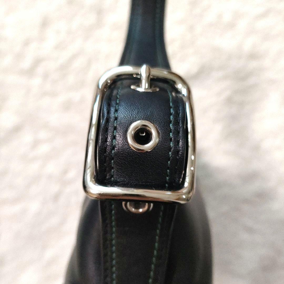 【美品】コーチ ワンショルダー アクセサリーポーチ 本革 タッセル ブラック