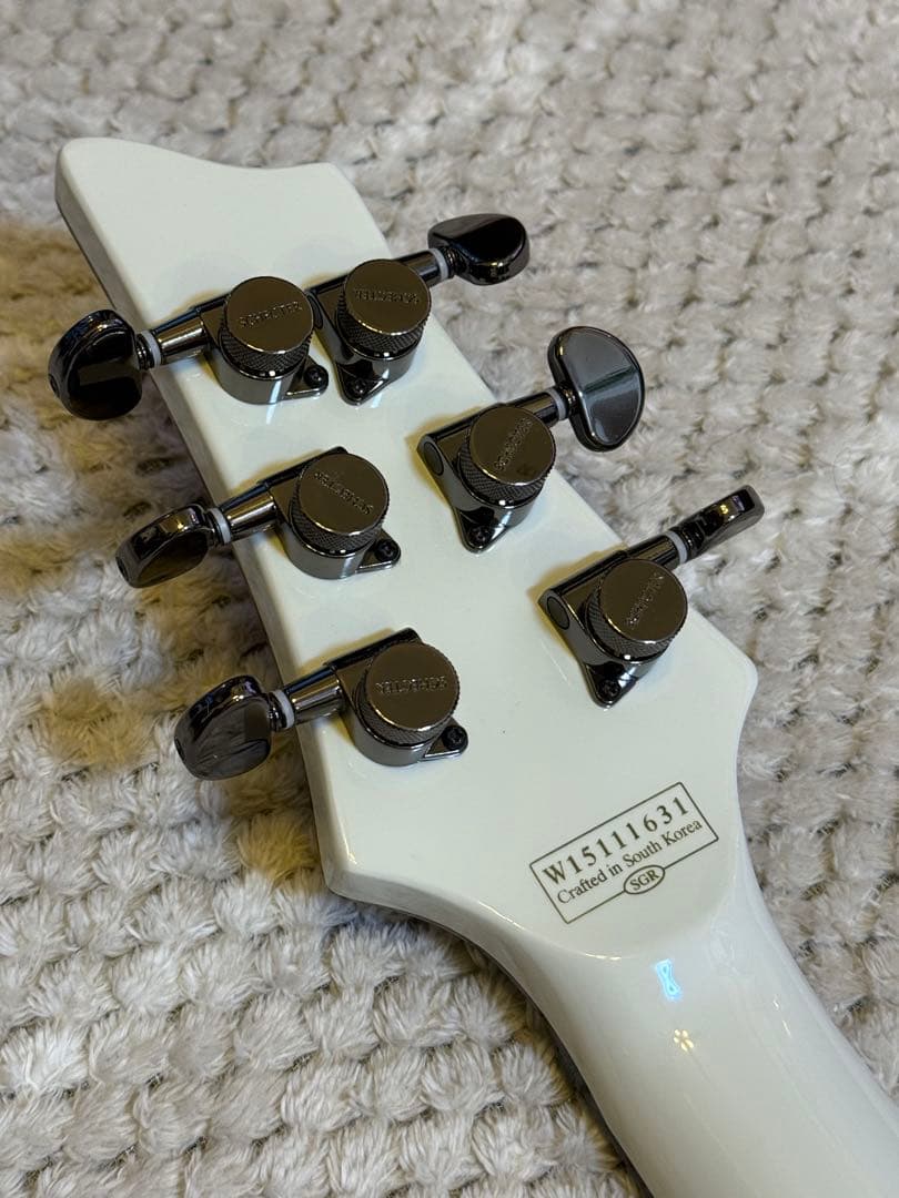 SCHECTER ダイヤモンドシリーズ HELLRAISER C-1 WHITE - メルカリ