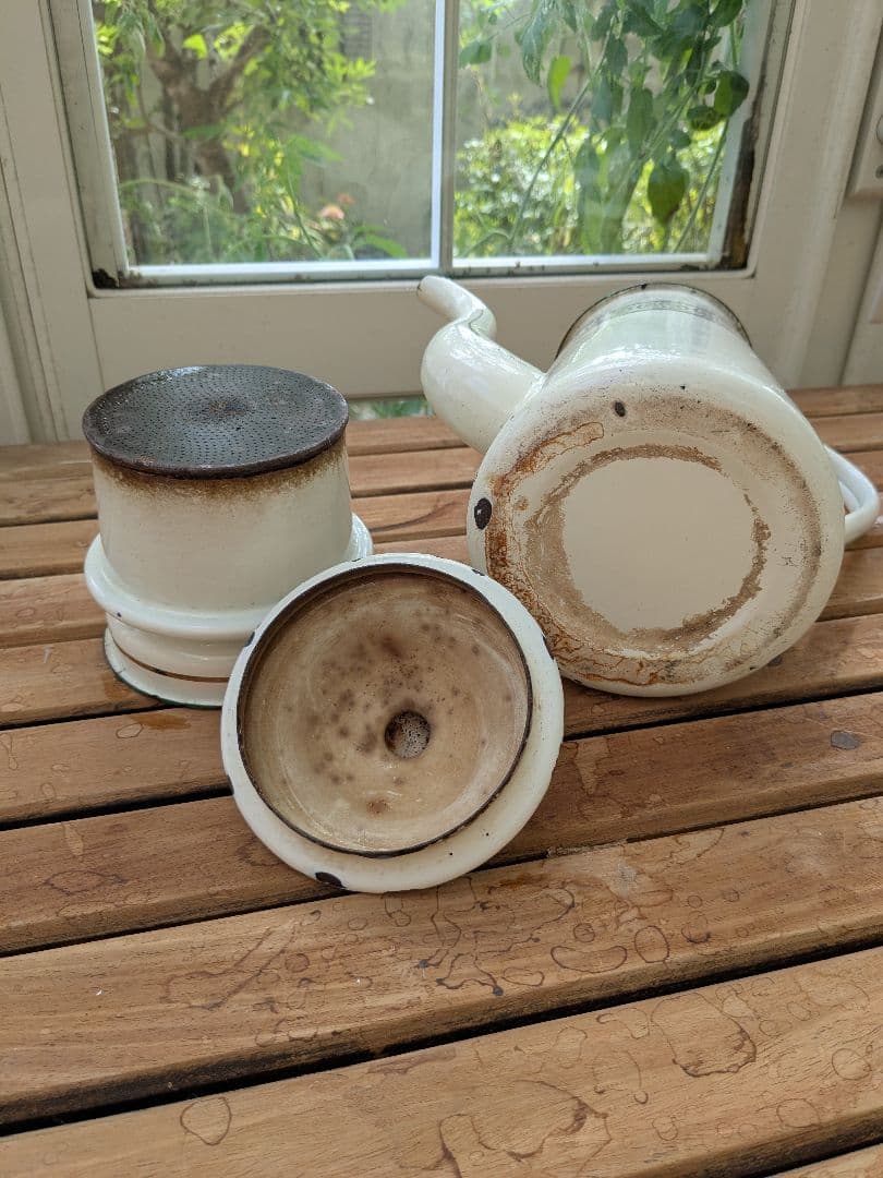 アンティーク オフホワイト エナメル コーヒーポット