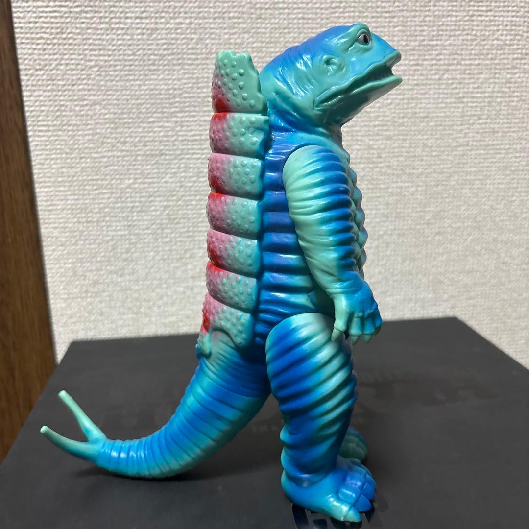 B-CLUB ブルマァク 復刻版怪獣シリーズ ケムラー 水色